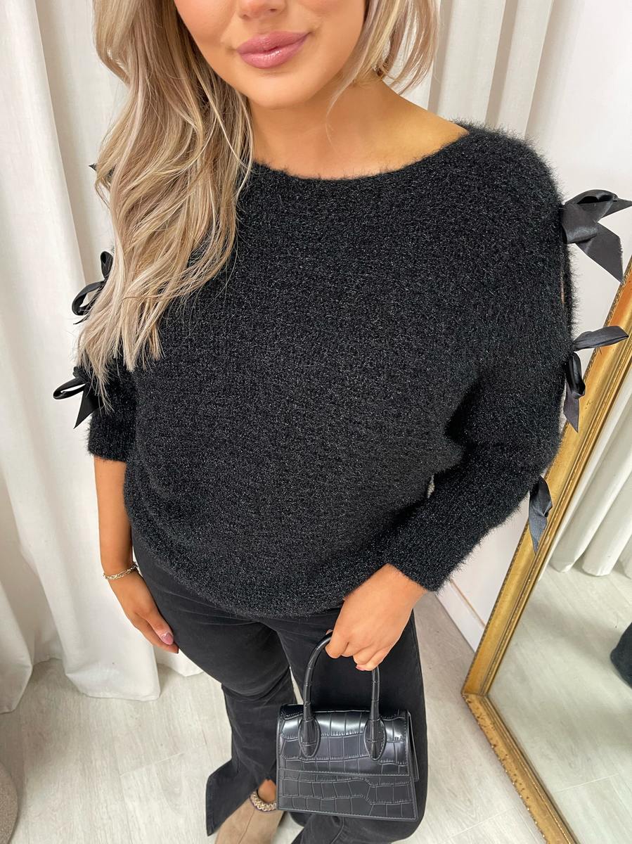 Cut Out Tie Bow Sleeve Detail Chunky Knitted Top